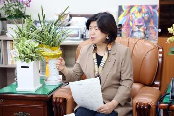 20220718 조미옥 위원장 의회소식지 인터뷰
