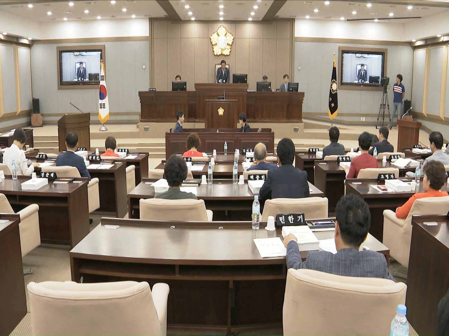 제327회 제1차 정례회 제2차 본회의