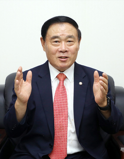 수원특례시의회 의장 이재식